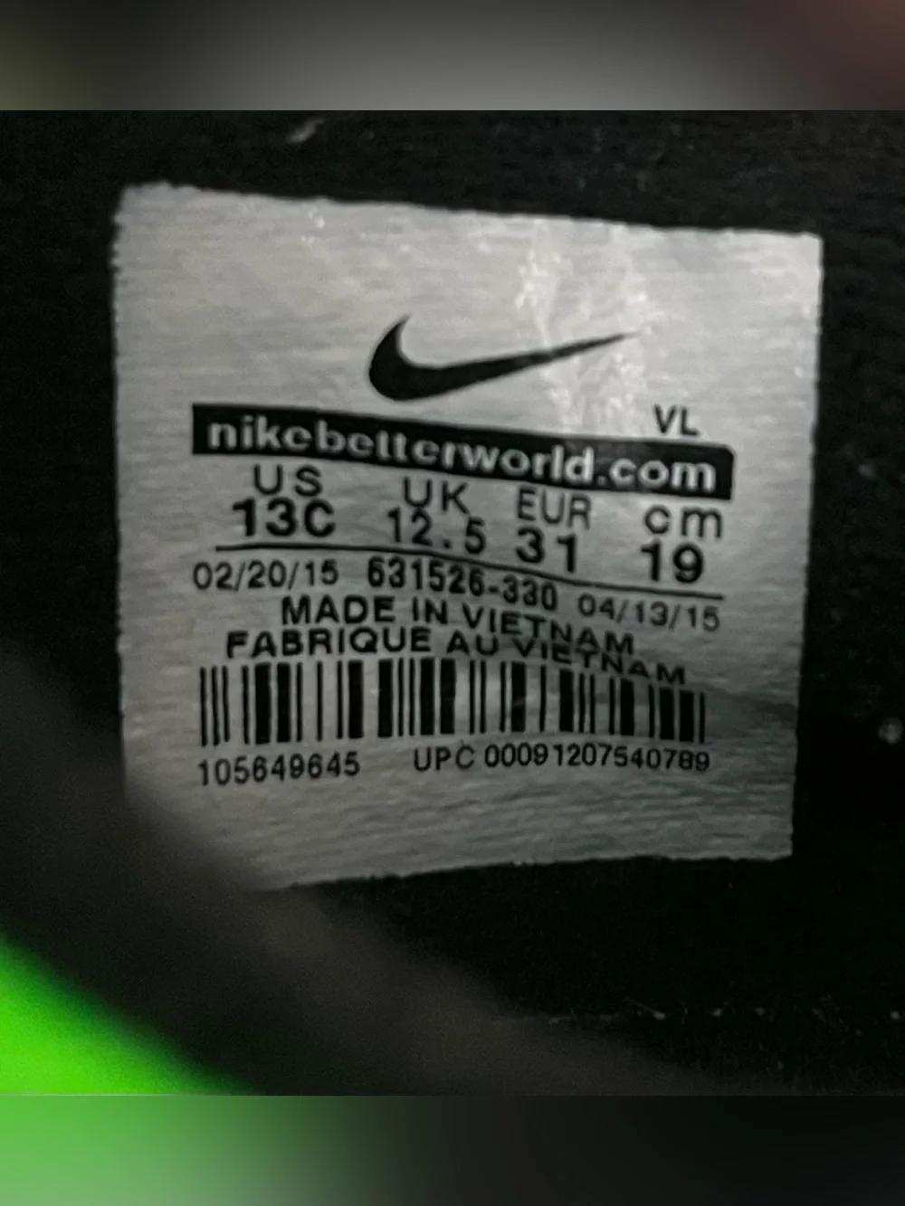 Nike Kids Bright Green Indoor Soccer Sneakers with Pink Laces
